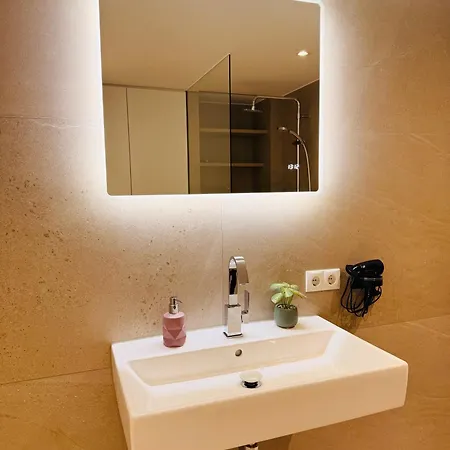 Moderne Im Herzen Von וולפורט